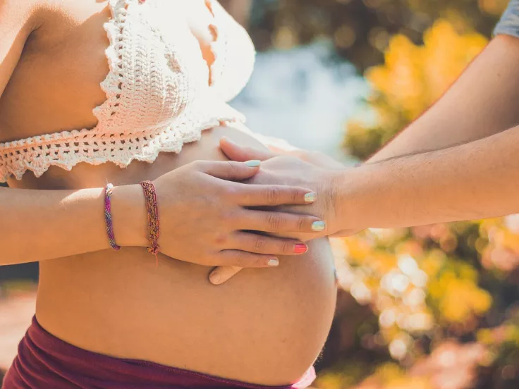 Μητρότητα και έγκυες γυναίκες