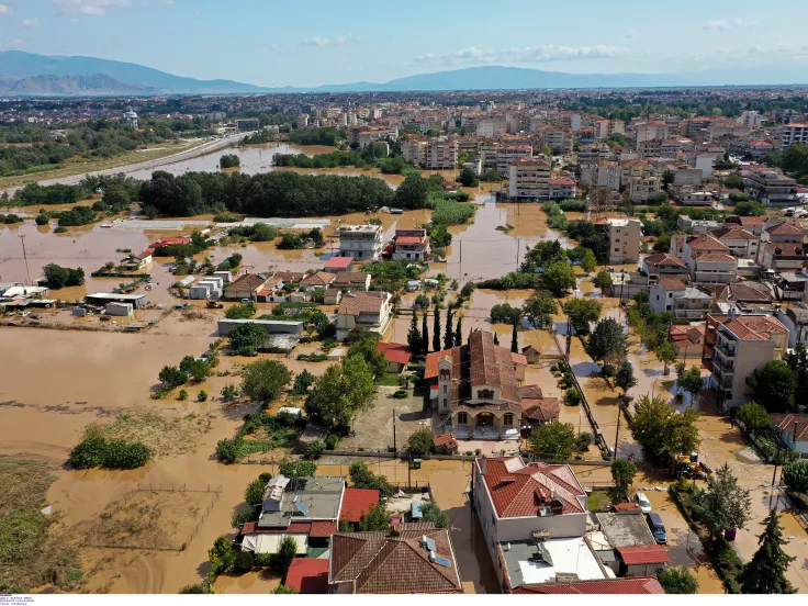 Πλημμύρες από την κακοκαιρία Daniel στη Λάρισα