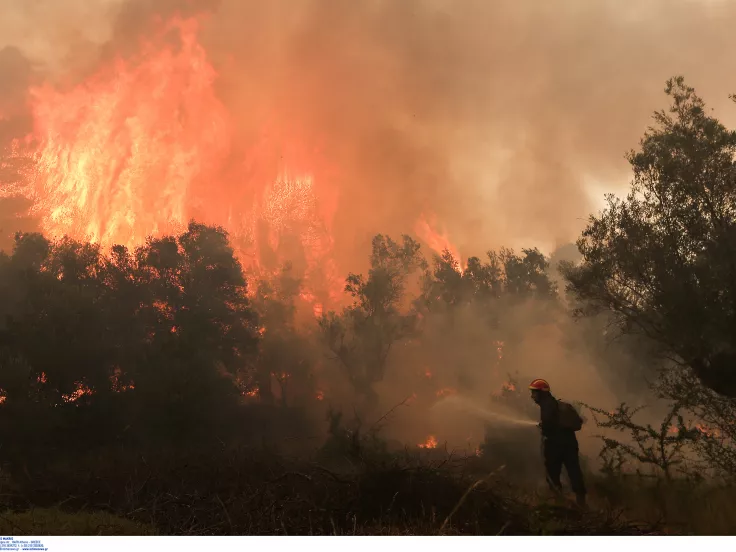 «Συναγερμός» για πολύ υψηλός κίνδυνος φωτιάς αύριο σε 10 περιοχές