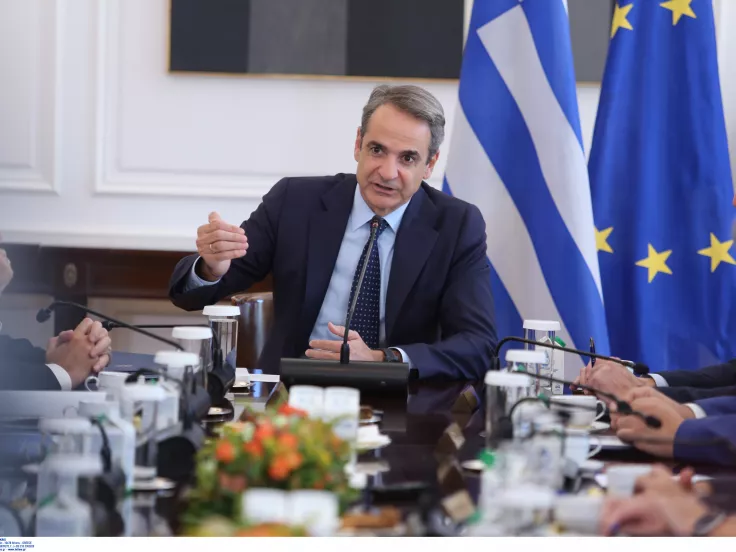 Κατώτατος μισθός: Θα απαγορεύεται δια νόμου η μείωσή του 