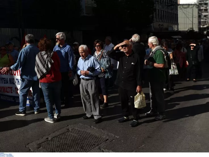 Αναδρομικά συνταξιούχων: Τι αποφάσισε το Ανώτατο Ειδικό Δικαστήριο