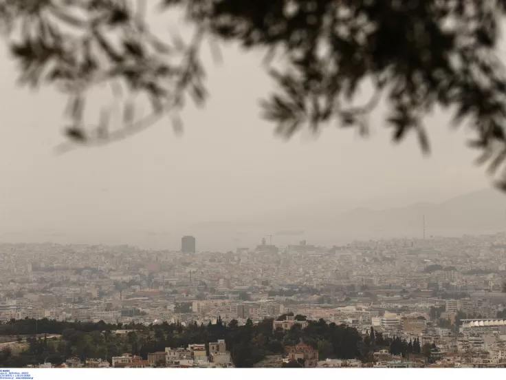 Οδηγίες προστασίας από την αφρικανική σκόνη – Τι συνιστούν οι πνευμονολόγοι