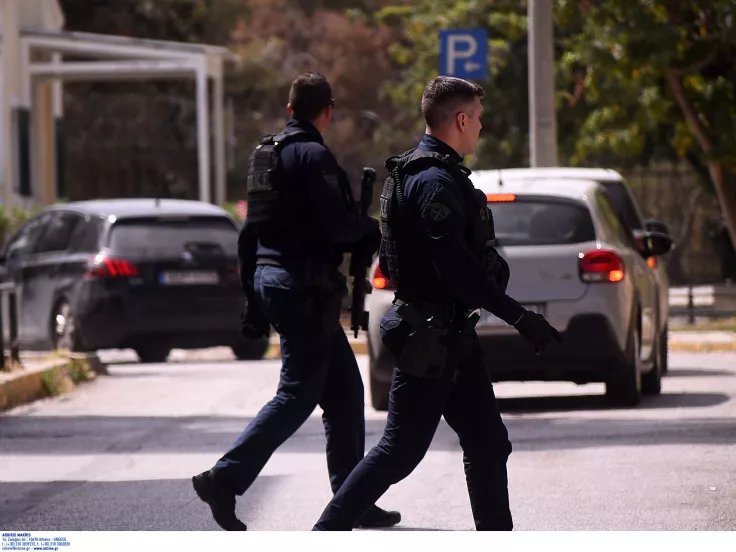 «Παίζεις μαζί μου;»: Εκβιαστικά μηνύματα μετά την απαγωγή του 24χρονου στον Υμηττό