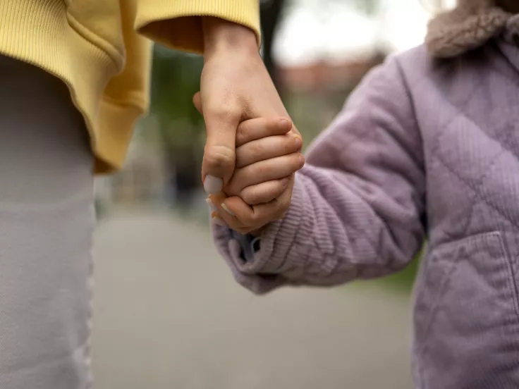 Επίδομα παιδιού: Αντίστροφη μέτρηση για την πληρωμή της δεύτερης δόσης