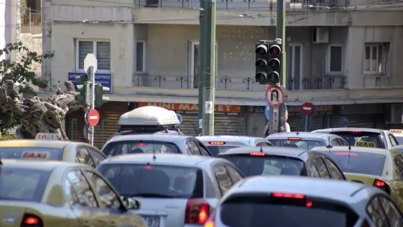 Η βροχή έσβησε τα φανάρια