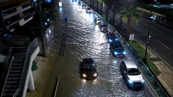 πλημμύρα στη λεωφόρο Ποσειδώνος