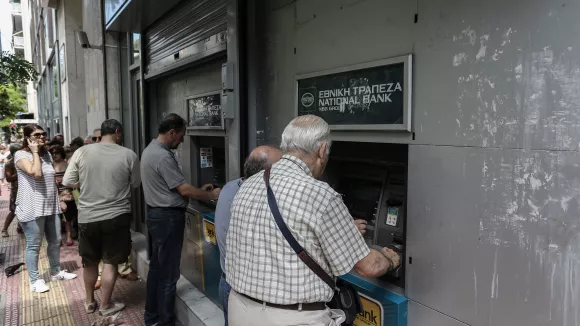 Τραπεζικές χρεώσεις: Ποιες μηδενίζονται και από πότε