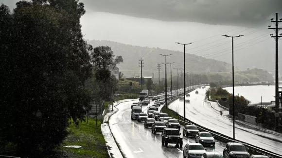 Τι ώρα να περιμένουμε βροχή σήμερα στην Αθήνα