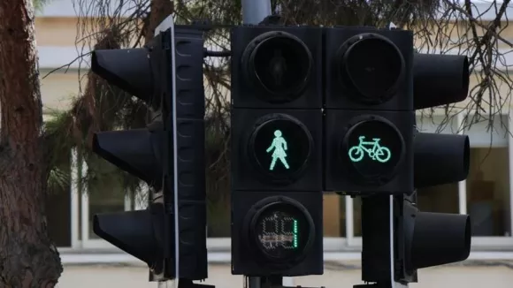 Κύπρος: Οι φωτεινοί σηματοδότες αποκτούν γυναικείες φιγούρες