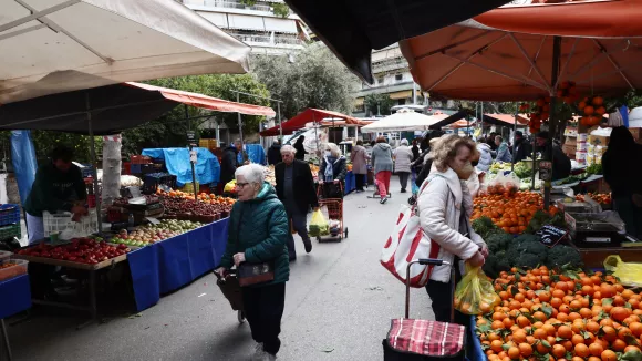 Έλεγχοι ΥΠΑΑΤ: Το ελληνικό φρούτο με τα περισσότερα φυτοφάρμακα