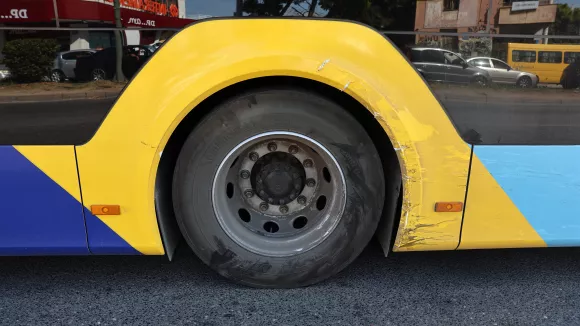 Τροχαίο στον Πειραιά: Λεωφορείο παρέσυρε 72χρονη - Νοσηλεύται τραυματισμένη