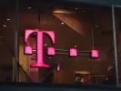 Τρέχουν 40 θέσεις στην Deutsche Telekom