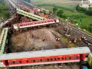 Σύγκρουση τρένων με εκατοντάδες θύματα στην Ινδία