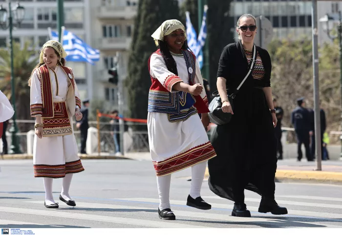 Ολοκληρώθηκε η παρέλαση για την 25η Μαρτίου