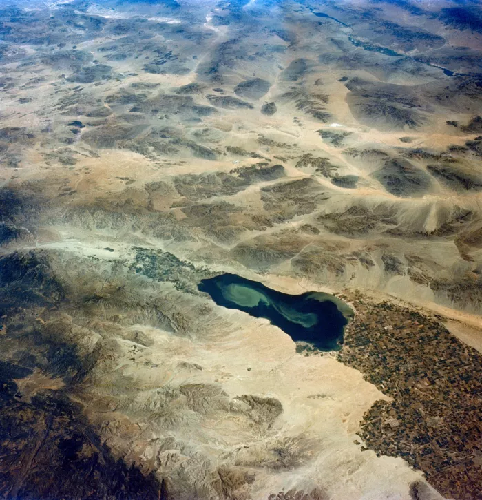 Η μεγαλύτερη λίμνη της Καλιφόρνιας Salton Sea