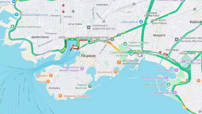 Η κίνηση στον Πειραιά στις 8:30 το πρωί
