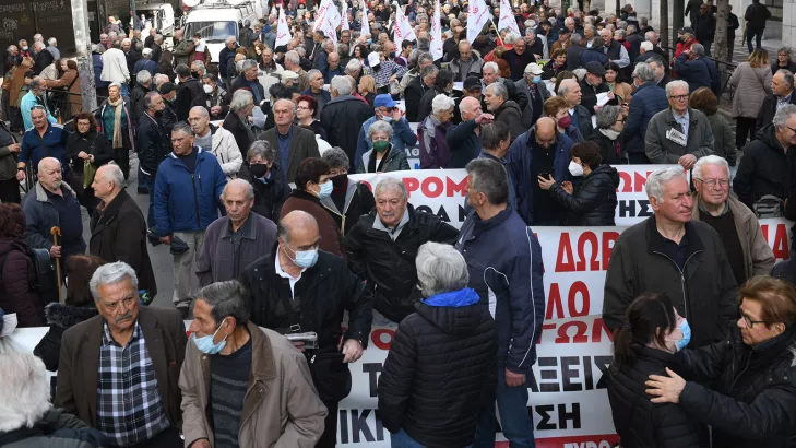 Διακοπή κυκλοφορίας στην οδό Σταδίου, λόγω συγκέντρωσης διαμαρτυρίας συνταξιούχων