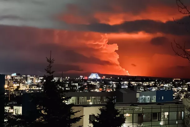 Εξερράγη το ηφαίστειο στην Ισλανδία
